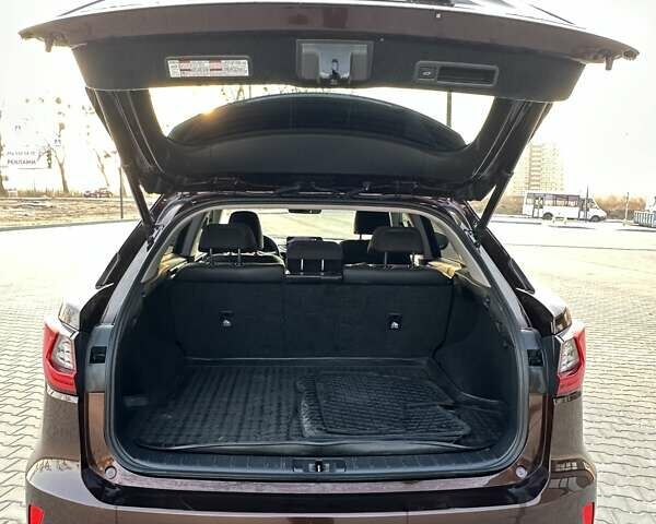 Коричневый Лексус РХ, объемом двигателя 2 л и пробегом 71 тыс. км за 36500 $, фото 9 на Automoto.ua