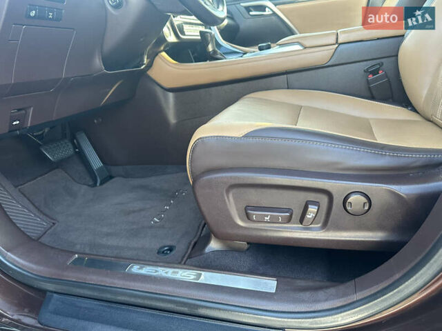 Коричневий Лексус РХ, об'ємом двигуна 2 л та пробігом 122 тис. км за 35500 $, фото 29 на Automoto.ua