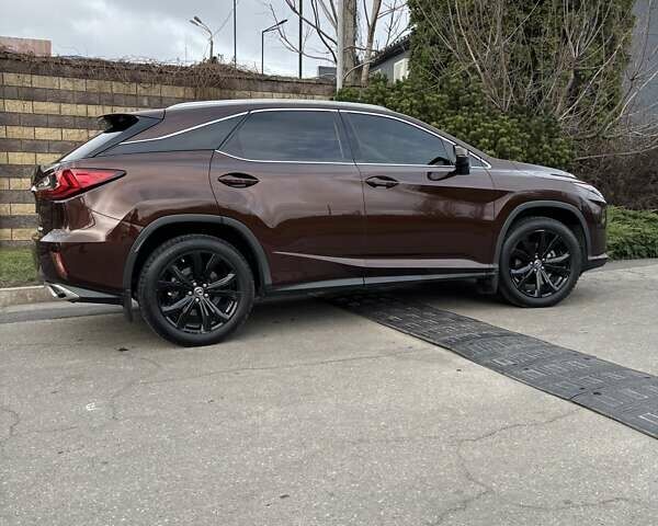 Коричневий Лексус РХ, об'ємом двигуна 2 л та пробігом 50 тис. км за 40000 $, фото 4 на Automoto.ua