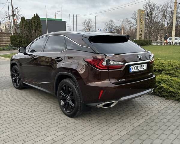 Коричневий Лексус РХ, об'ємом двигуна 2 л та пробігом 50 тис. км за 40000 $, фото 2 на Automoto.ua