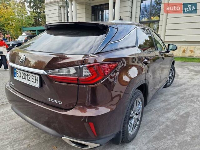 Коричневый Лексус РХ, объемом двигателя 2 л и пробегом 170 тыс. км за 37850 $, фото 9 на Automoto.ua