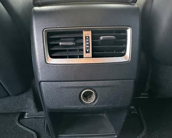 Коричневый Лексус РХ, объемом двигателя 2 л и пробегом 71 тыс. км за 36500 $, фото 14 на Automoto.ua