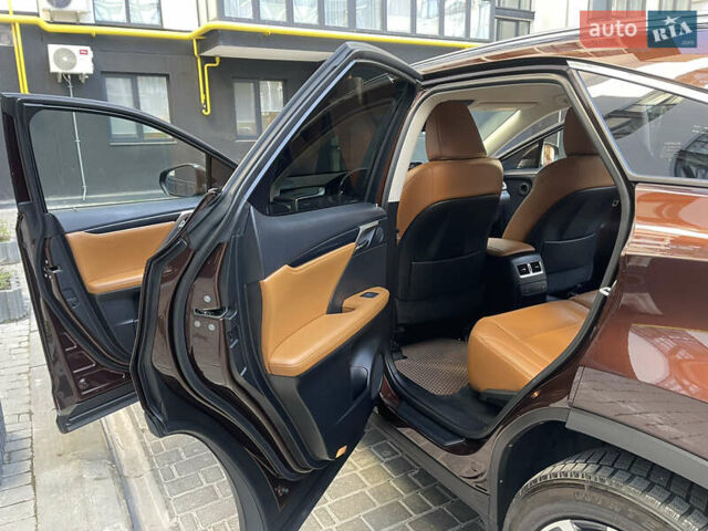 Коричневий Лексус РХ, об'ємом двигуна 2 л та пробігом 208 тис. км за 37900 $, фото 35 на Automoto.ua