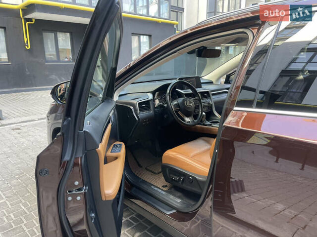 Коричневий Лексус РХ, об'ємом двигуна 2 л та пробігом 208 тис. км за 37900 $, фото 28 на Automoto.ua