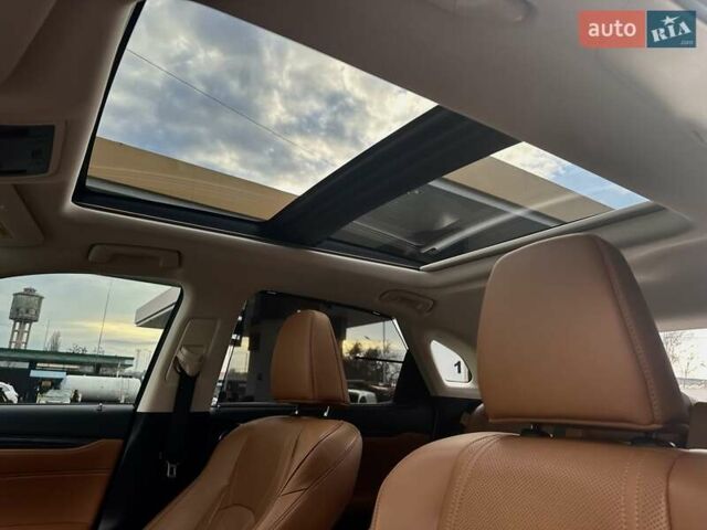 Коричневий Лексус РХ, об'ємом двигуна 3.5 л та пробігом 68 тис. км за 59900 $, фото 23 на Automoto.ua