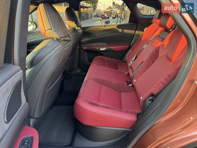 Коричневий Лексус РХ, об'ємом двигуна 2.39 л та пробігом 44 тис. км за 68000 $, фото 10 на Automoto.ua