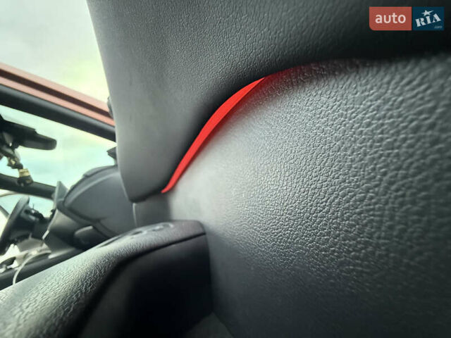 Коричневый Лексус РХ, объемом двигателя 2.39 л и пробегом 31 тыс. км за 56000 $, фото 26 на Automoto.ua