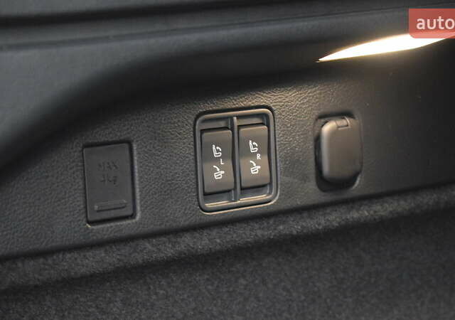 Коричневый Лексус РХ, объемом двигателя 2.5 л и пробегом 3 тыс. км за 99000 $, фото 27 на Automoto.ua