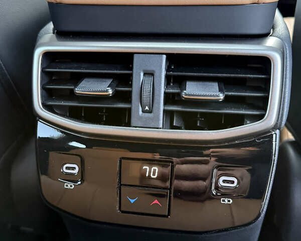 Коричневий Лексус РХ, об'ємом двигуна 2.39 л та пробігом 11 тис. км за 58900 $, фото 36 на Automoto.ua