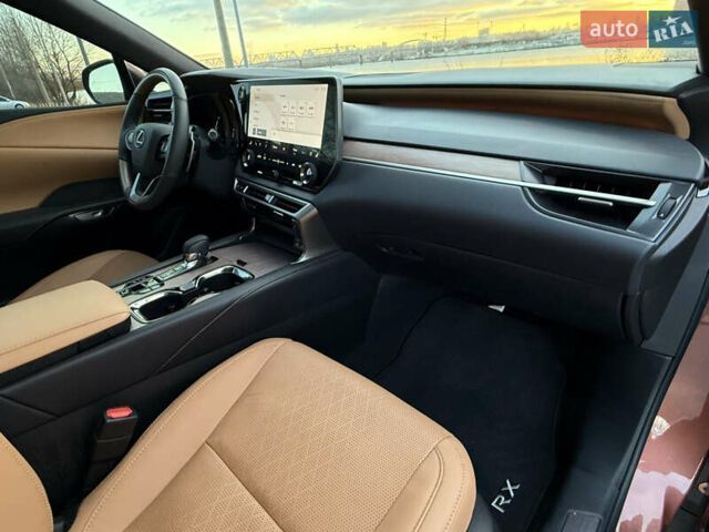 Коричневий Лексус РХ, об'ємом двигуна 2.39 л та пробігом 11 тис. км за 58900 $, фото 31 на Automoto.ua