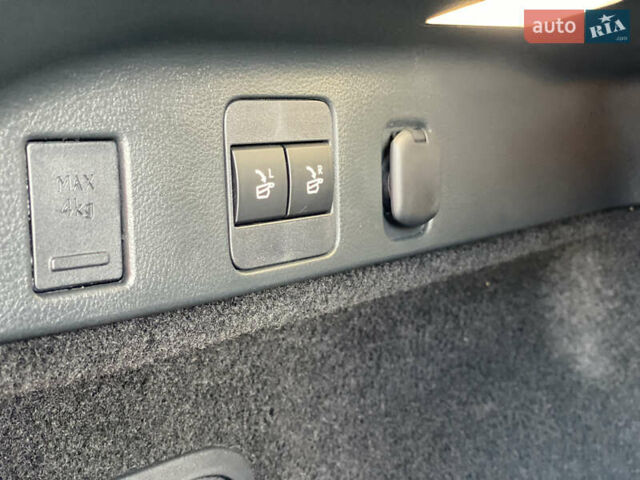 Коричневый Лексус РХ, объемом двигателя 2.4 л и пробегом 11 тыс. км за 62999 $, фото 28 на Automoto.ua