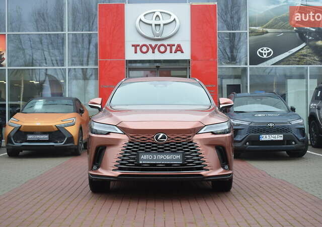Коричневый Лексус РХ, объемом двигателя 2.5 л и пробегом 3 тыс. км за 99000 $, фото 4 на Automoto.ua