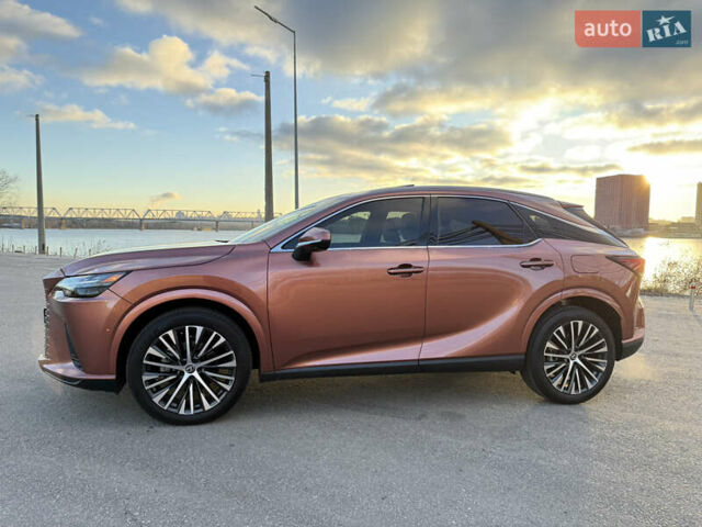Коричневий Лексус РХ, об'ємом двигуна 2.39 л та пробігом 11 тис. км за 58900 $, фото 9 на Automoto.ua
