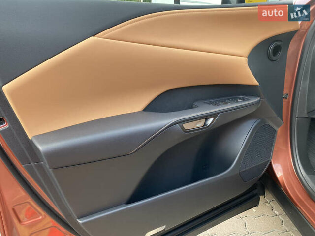 Коричневый Лексус РХ, объемом двигателя 2.4 л и пробегом 11 тыс. км за 62999 $, фото 36 на Automoto.ua