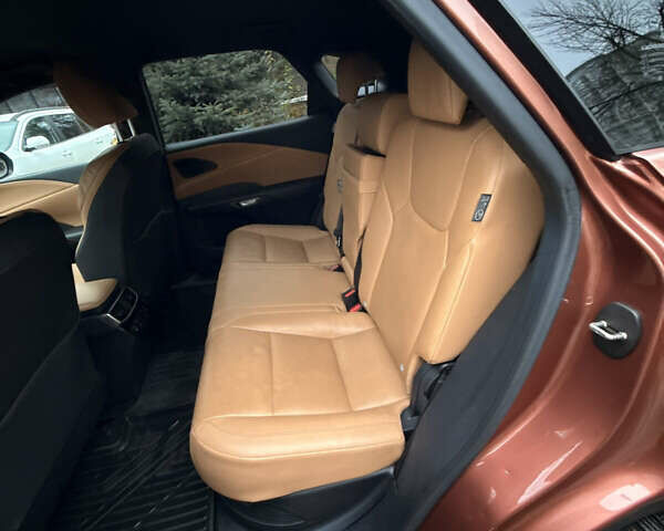 Коричневий Лексус РХ, об'ємом двигуна 2.49 л та пробігом 56 тис. км за 70000 $, фото 10 на Automoto.ua