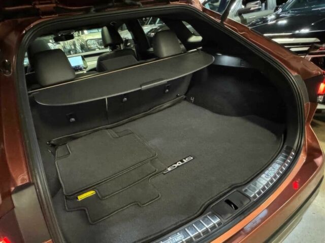 Коричневий Лексус РХ, об'ємом двигуна 2.4 л та пробігом 20 тис. км за 55000 $, фото 10 на Automoto.ua