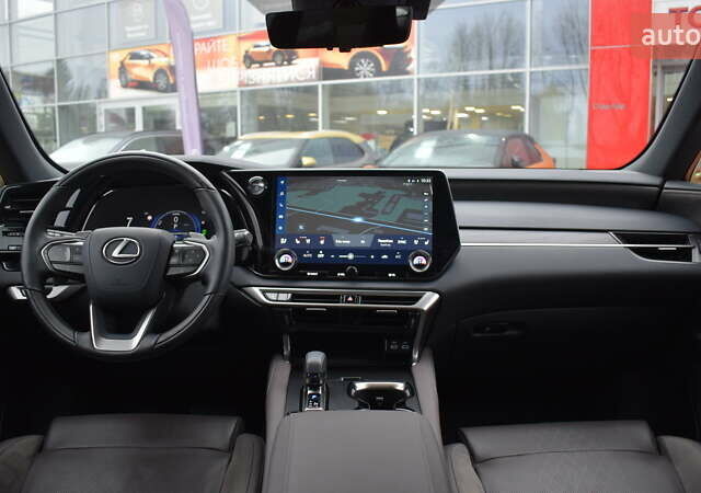 Коричневый Лексус РХ, объемом двигателя 2.5 л и пробегом 3 тыс. км за 99000 $, фото 7 на Automoto.ua