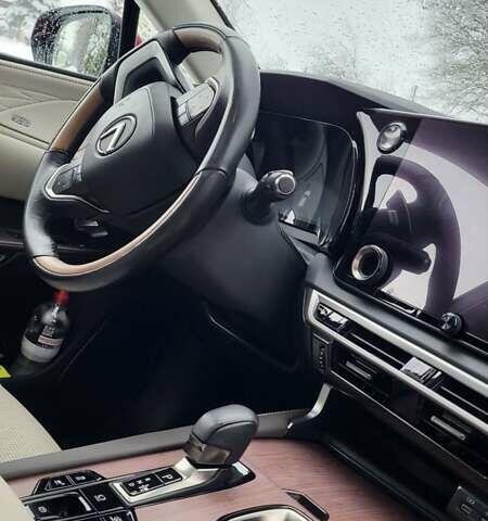 Червоний Лексус РХ, об'ємом двигуна 2.49 л та пробігом 25 тис. км за 81900 $, фото 14 на Automoto.ua