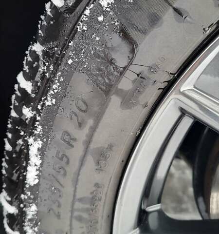 Червоний Лексус РХ, об'ємом двигуна 2.49 л та пробігом 25 тис. км за 81900 $, фото 24 на Automoto.ua