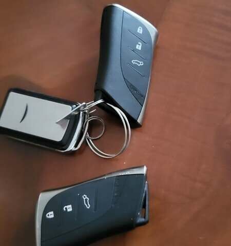 Червоний Лексус РХ, об'ємом двигуна 2.49 л та пробігом 25 тис. км за 81900 $, фото 20 на Automoto.ua