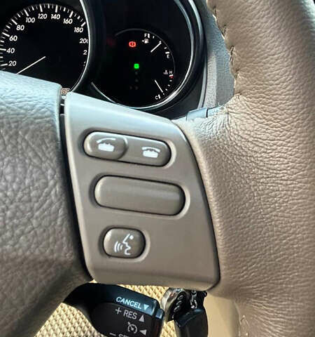 Красный Лексус РХ, объемом двигателя 3.5 л и пробегом 290 тыс. км за 10377 $, фото 13 на Automoto.ua