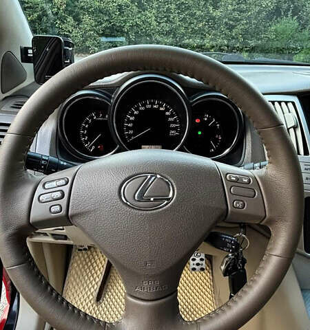 Красный Лексус РХ, объемом двигателя 3.5 л и пробегом 290 тыс. км за 10377 $, фото 15 на Automoto.ua