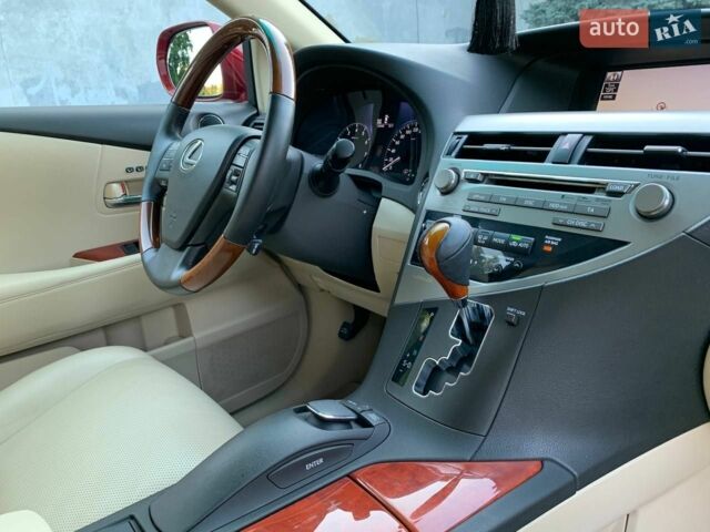 Красный Лексус РХ, объемом двигателя 3.46 л и пробегом 206 тыс. км за 17400 $, фото 2 на Automoto.ua