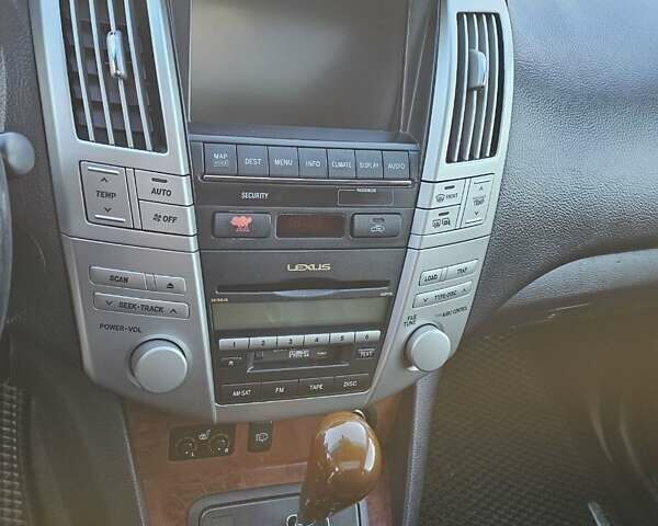 Красный Лексус РХ, объемом двигателя 3.5 л и пробегом 190 тыс. км за 8500 $, фото 11 на Automoto.ua