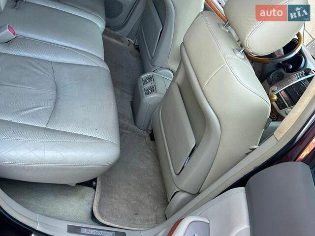 Красный Лексус РХ, объемом двигателя 3.5 л и пробегом 251 тыс. км за 13000 $, фото 58 на Automoto.ua
