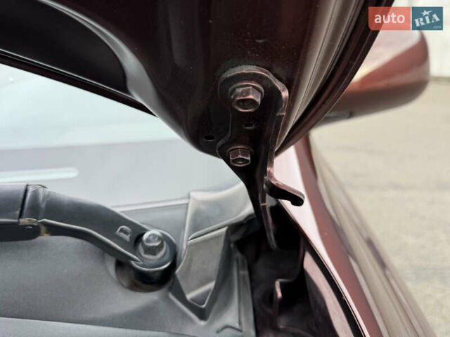 Красный Лексус РХ, объемом двигателя 0 л и пробегом 202 тыс. км за 13700 $, фото 51 на Automoto.ua