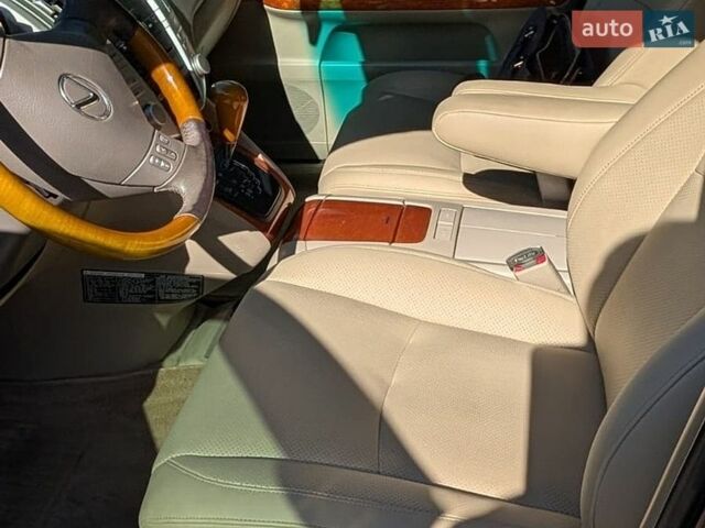 Красный Лексус РХ, объемом двигателя 3.5 л и пробегом 251 тыс. км за 13000 $, фото 42 на Automoto.ua