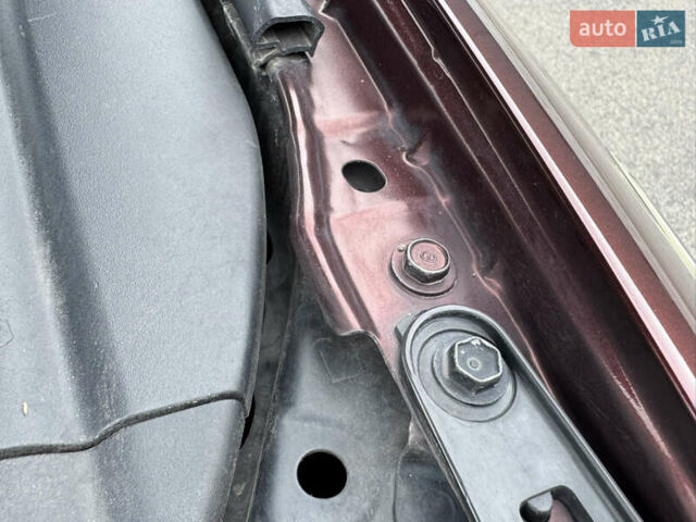 Красный Лексус РХ, объемом двигателя 0 л и пробегом 202 тыс. км за 13700 $, фото 52 на Automoto.ua