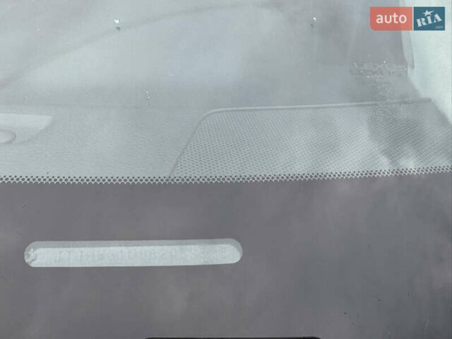 Красный Лексус РХ, объемом двигателя 0 л и пробегом 202 тыс. км за 13700 $, фото 20 на Automoto.ua