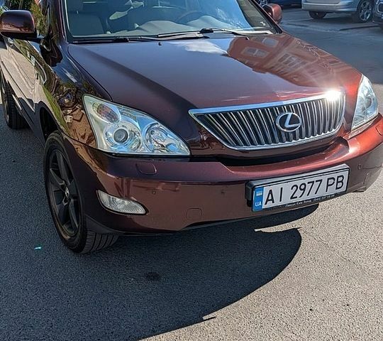 Красный Лексус РХ, объемом двигателя 3.5 л и пробегом 251 тыс. км за 11100 $, фото 10 на Automoto.ua