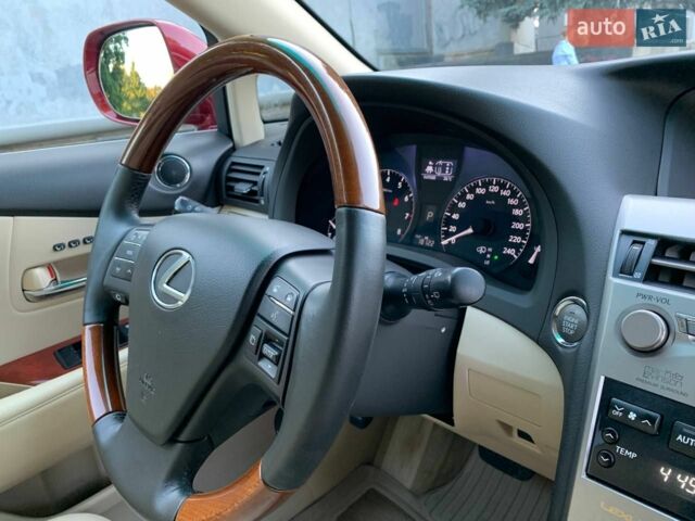 Красный Лексус РХ, объемом двигателя 3.46 л и пробегом 206 тыс. км за 17400 $, фото 3 на Automoto.ua