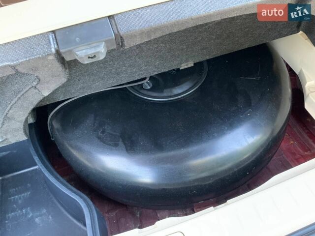Красный Лексус РХ, объемом двигателя 3.46 л и пробегом 206 тыс. км за 17400 $, фото 16 на Automoto.ua