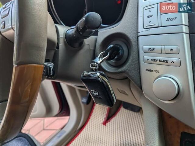 Красный Лексус РХ, объемом двигателя 3.5 л и пробегом 170 тыс. км за 13999 $, фото 30 на Automoto.ua