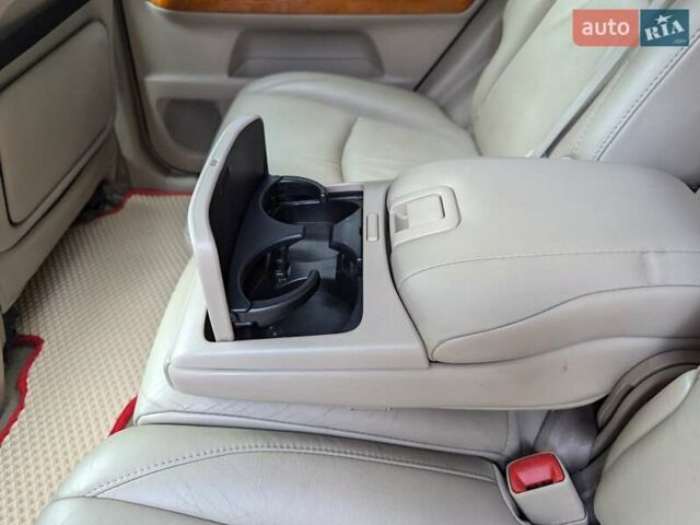 Красный Лексус РХ, объемом двигателя 3.5 л и пробегом 170 тыс. км за 13999 $, фото 31 на Automoto.ua