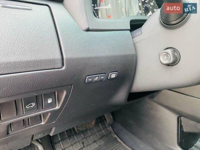 Червоний Лексус РХ, об'ємом двигуна 3.46 л та пробігом 231 тис. км за 14999 $, фото 40 на Automoto.ua