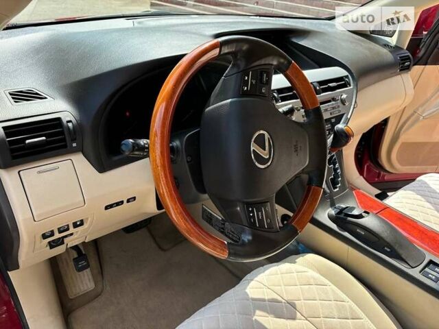 Красный Лексус РХ, объемом двигателя 3.5 л и пробегом 146 тыс. км за 17500 $, фото 4 на Automoto.ua