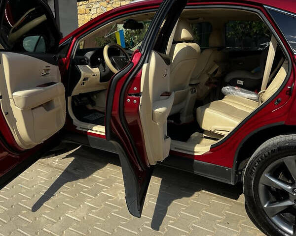 Красный Лексус РХ, объемом двигателя 3.46 л и пробегом 108 тыс. км за 17300 $, фото 5 на Automoto.ua