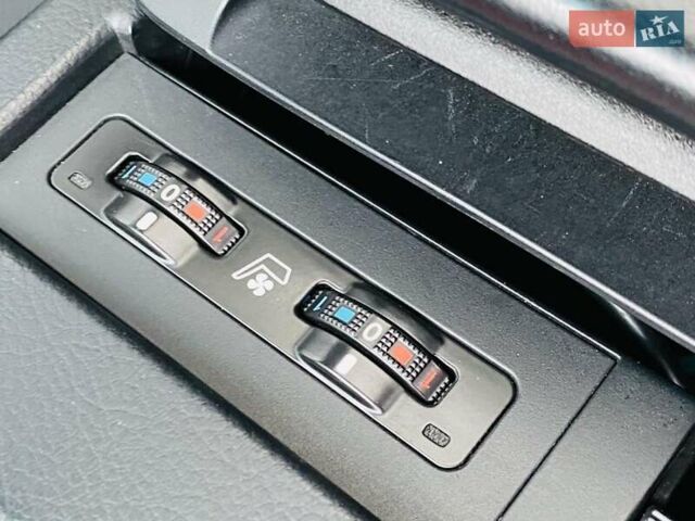 Червоний Лексус РХ, об'ємом двигуна 3.46 л та пробігом 231 тис. км за 14999 $, фото 24 на Automoto.ua