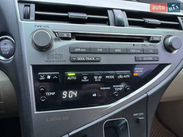 Червоний Лексус РХ, об'ємом двигуна 3.46 л та пробігом 195 тис. км за 18500 $, фото 38 на Automoto.ua