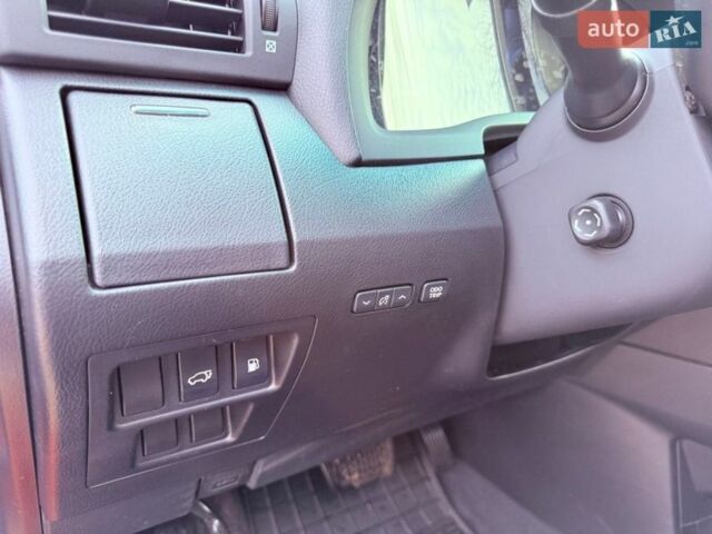 Красный Лексус РХ, объемом двигателя 3.46 л и пробегом 235 тыс. км за 14999 $, фото 36 на Automoto.ua