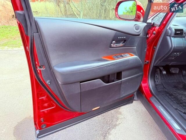 Красный Лексус РХ, объемом двигателя 3.46 л и пробегом 235 тыс. км за 14999 $, фото 42 на Automoto.ua