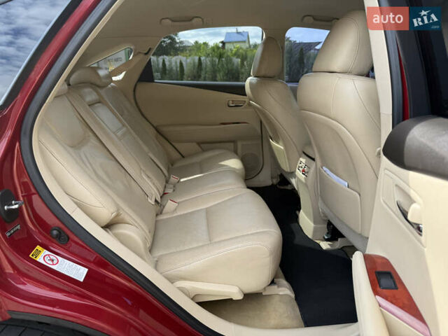 Лексус РХ 2011 в Черновцах на Automoto.ua Красный Лексус РХ, объемом двигателя 3.5 л и пробегом 199 тыс. км за 19999 $, фото 17 на Automoto.ua