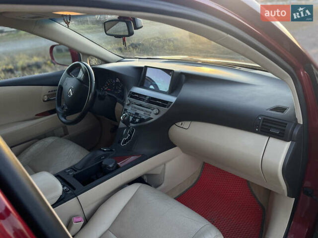 Лексус РХ 2011 у Львові на Automoto.ua Червоний Лексус РХ, об'ємом двигуна 3.46 л та пробігом 195 тис. км за 19500 $, фото 12 на Automoto.ua