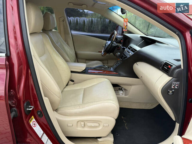 Лексус РХ 2011 в Черновцах на Automoto.ua Красный Лексус РХ, объемом двигателя 3.5 л и пробегом 199 тыс. км за 19999 $, фото 20 на Automoto.ua