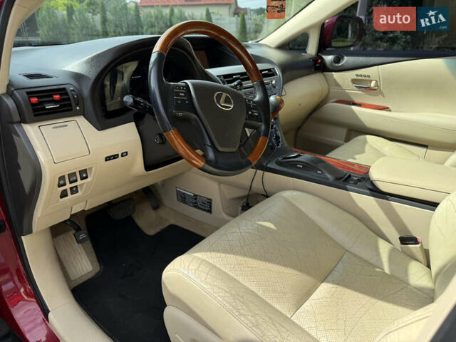 Лексус РХ 2011 в Черновцах на Automoto.ua Красный Лексус РХ, объемом двигателя 3.5 л и пробегом 199 тыс. км за 19999 $, фото 12 на Automoto.ua