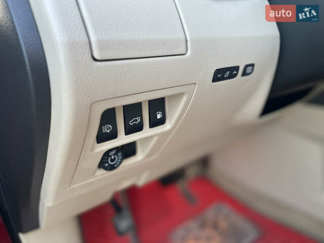 Лексус РХ 2011 у Львові на Automoto.ua Червоний Лексус РХ, об'ємом двигуна 3.46 л та пробігом 195 тис. км за 19500 $, фото 19 на Automoto.ua